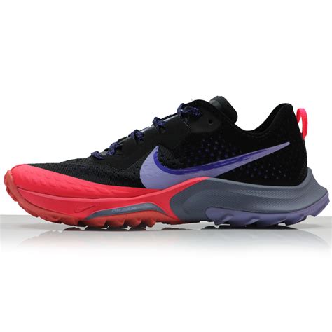 nike terra kiger 7 women's.